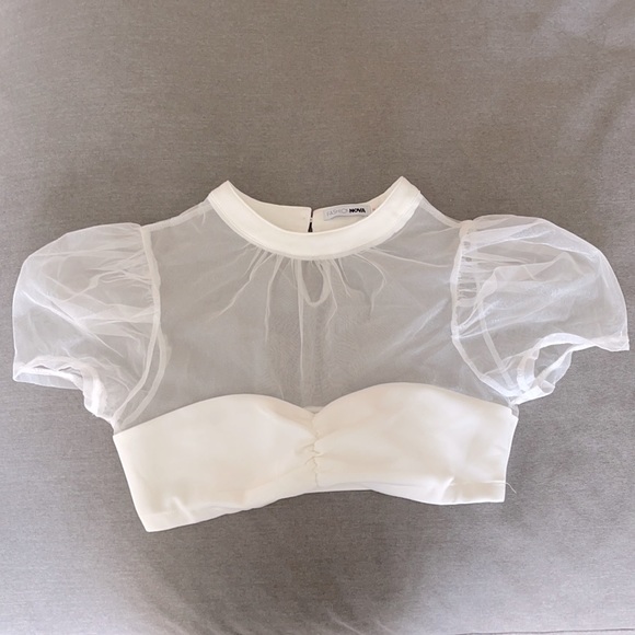 Crop top - Picture 2 of 3